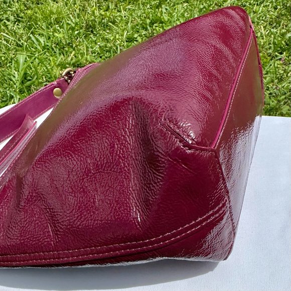 COACH Plum Patent Crinkled Leather Bleecker Hobo Small Y2K Top Handle Bag 41561 - Picture 8 of 16